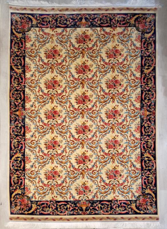 Pure%20Silk%20Machine%20Made%20Carpet%20Size: (225%20x%20150%20cm)