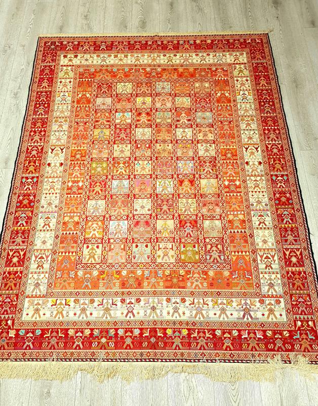 Iran%20Hand%20Woven%20Full%20Silk%20Sumac%20Size:%20( 156%20x%20200%20cm%20)