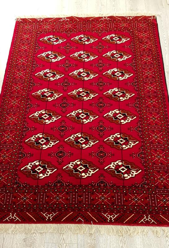 Persian%20handmade%20red Turkmen%20Carpet%20Size: (%20186%20x%20132 cm)