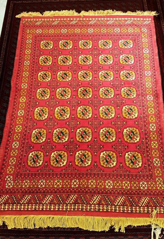 Iran’s%20Hand%20Woven%20Double-Sided%20Silk%20Carpet%20Size: (%20104%20x%20147%20cm)