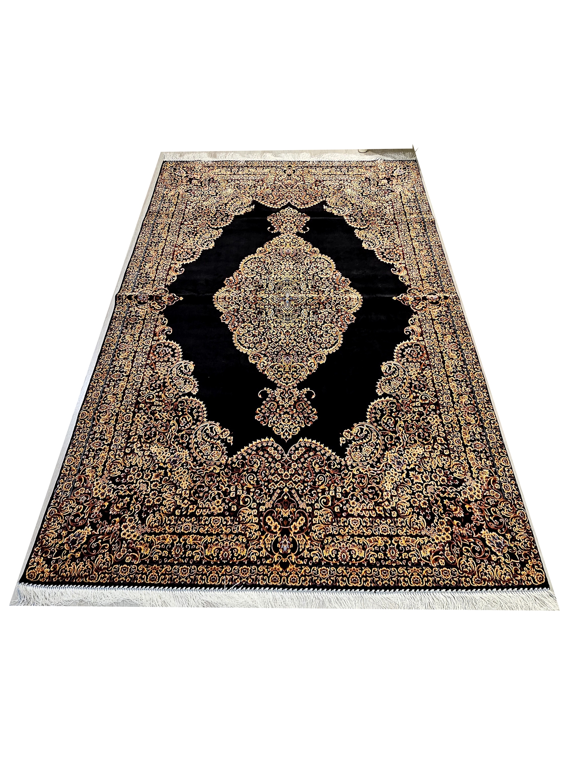 Pure%20Silk%20Machine%20Made%20Carpet%20Size: (100%20x%20150)%20cm