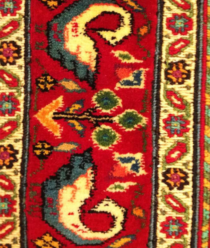 Iran’s%20Handwoven%20Khorasan Carpet%20(136%20x%20194)%20cm