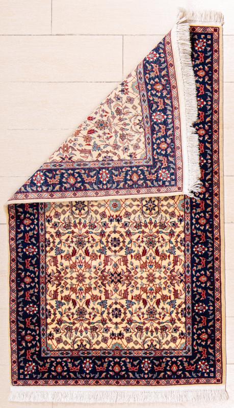 Iran%20Handmade%20Carpet%20Size%20:%20(%2090%20x%20152%20cm%20)