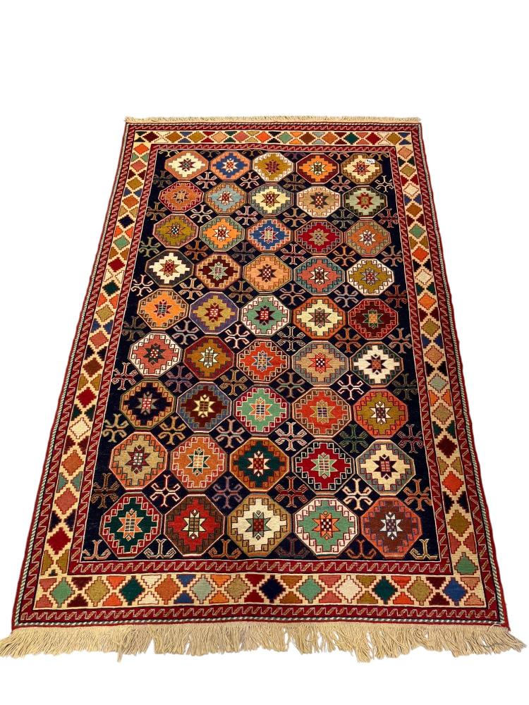 İRAN%20Sumak%20Kilim%20(126%20x%20194)%20cm