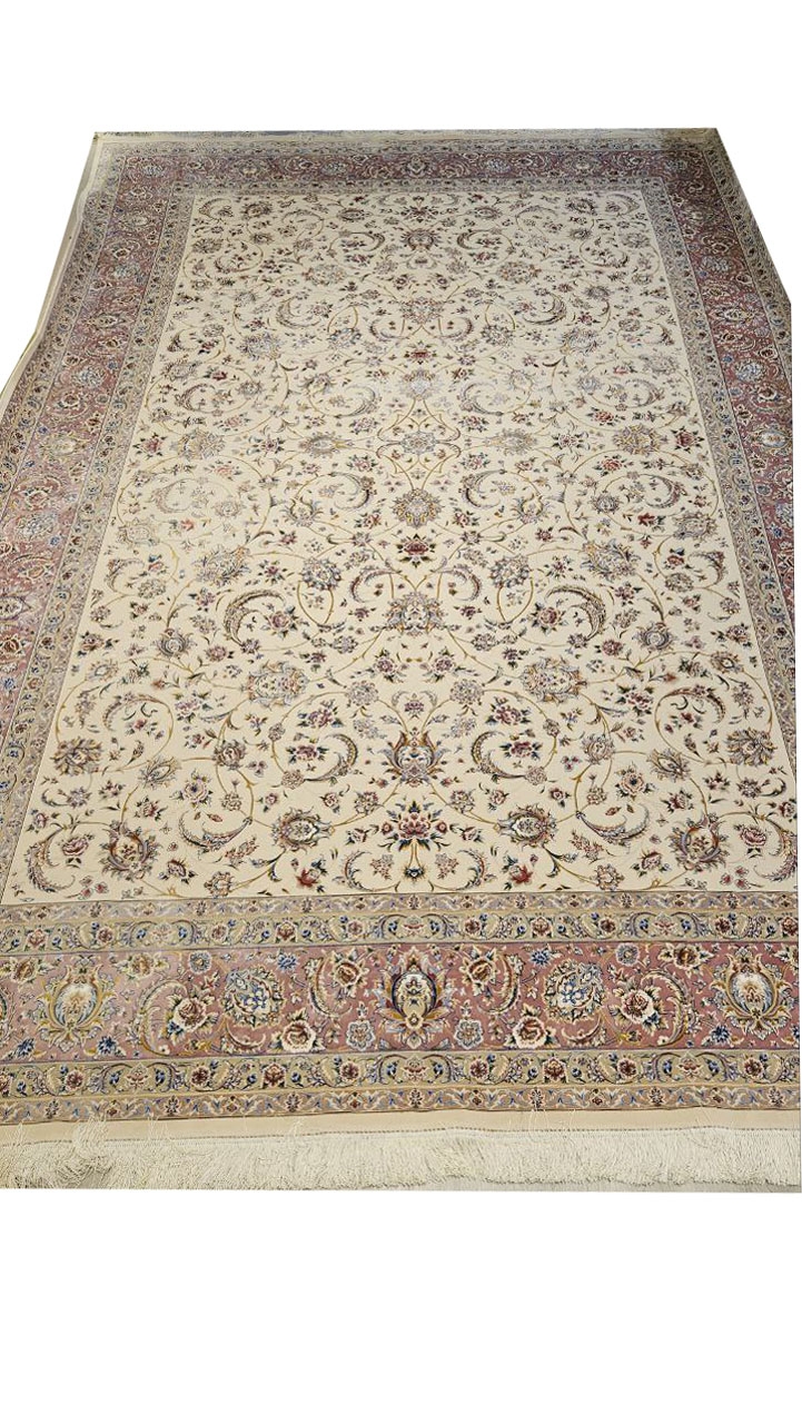 Pure%20Silk%20Machine%20Made%20Carpet%20Size: (200%20x%20300) cm