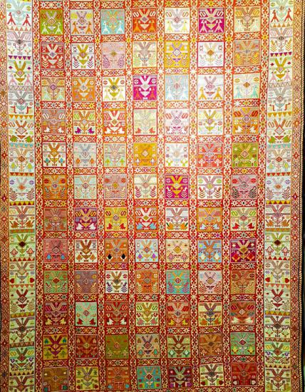 Iran Hand Woven Full Silk Sumac (124 x 199 cm)