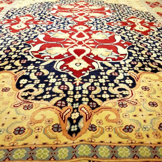 Hand Woven Uşak Afghan Carpet  Size: ( 150 x 216 cm)