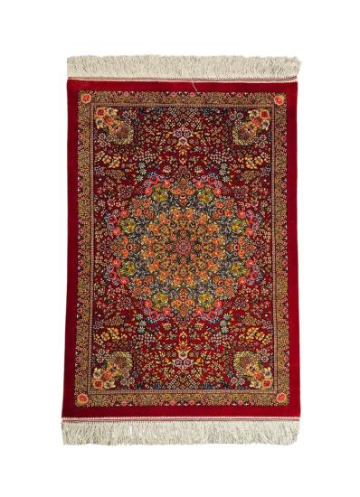 Pure Silk Machine Made Carpet (60 x 90) cm