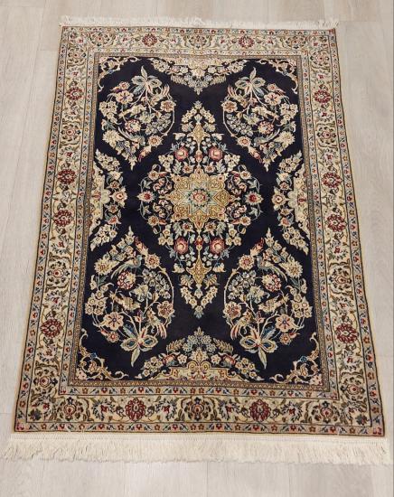 Iranian Handwoven Naein Carpet (150x250 cm)