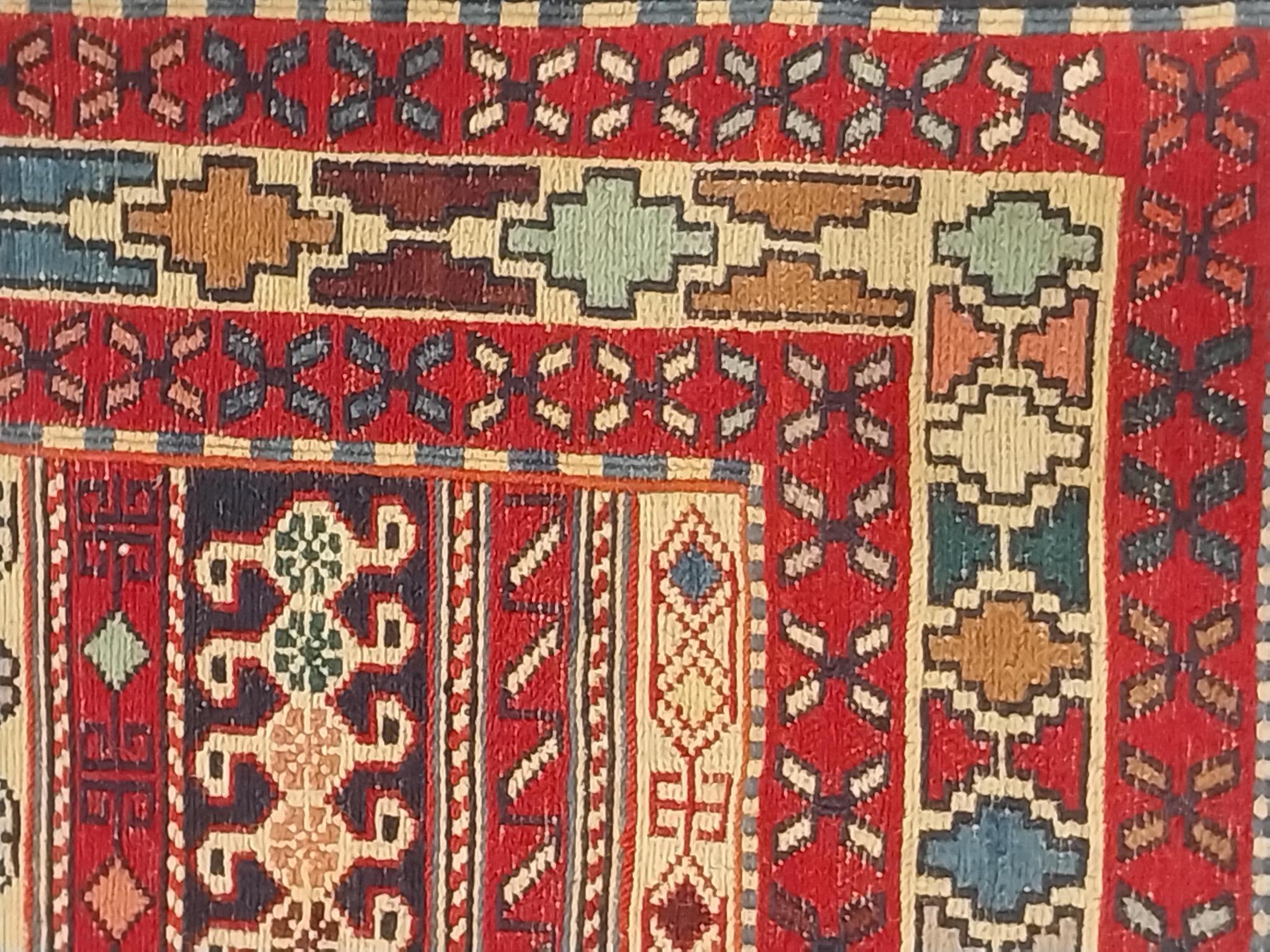 İRAN%20Sumak%20Kilim%20(122%20x%20191)%20cm